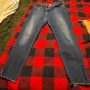 Levi Blue Jeans sz 8 short